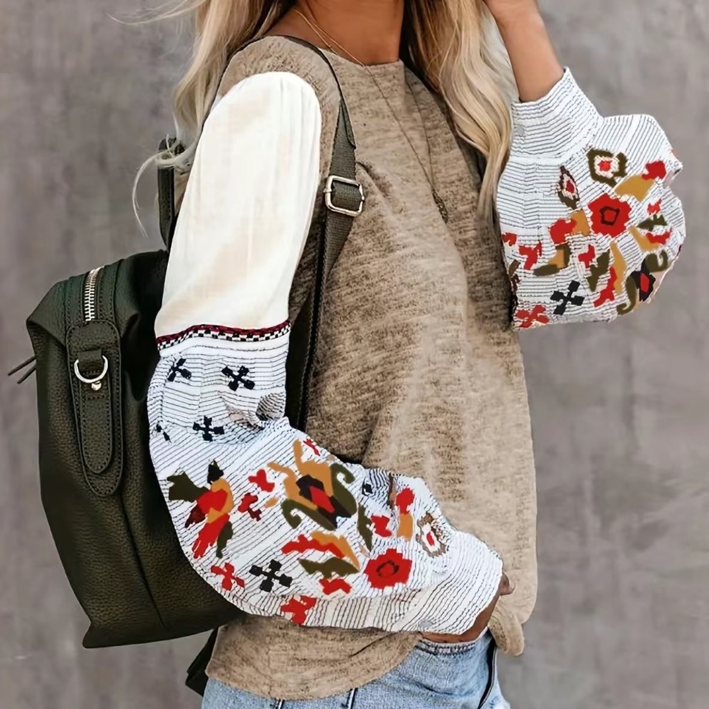 Embroidered Sleeve Knitted Long Sleeve Pullover Casual Loose Sweatshirts